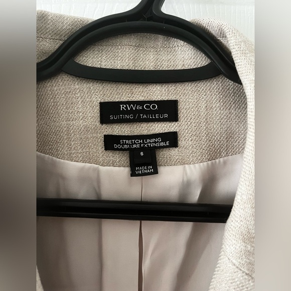 RW&CO Oatmeal Double-Breasted Blazer Size 6 Work Jacket Office Wear Quiet Luxury - Picture 3 of 13